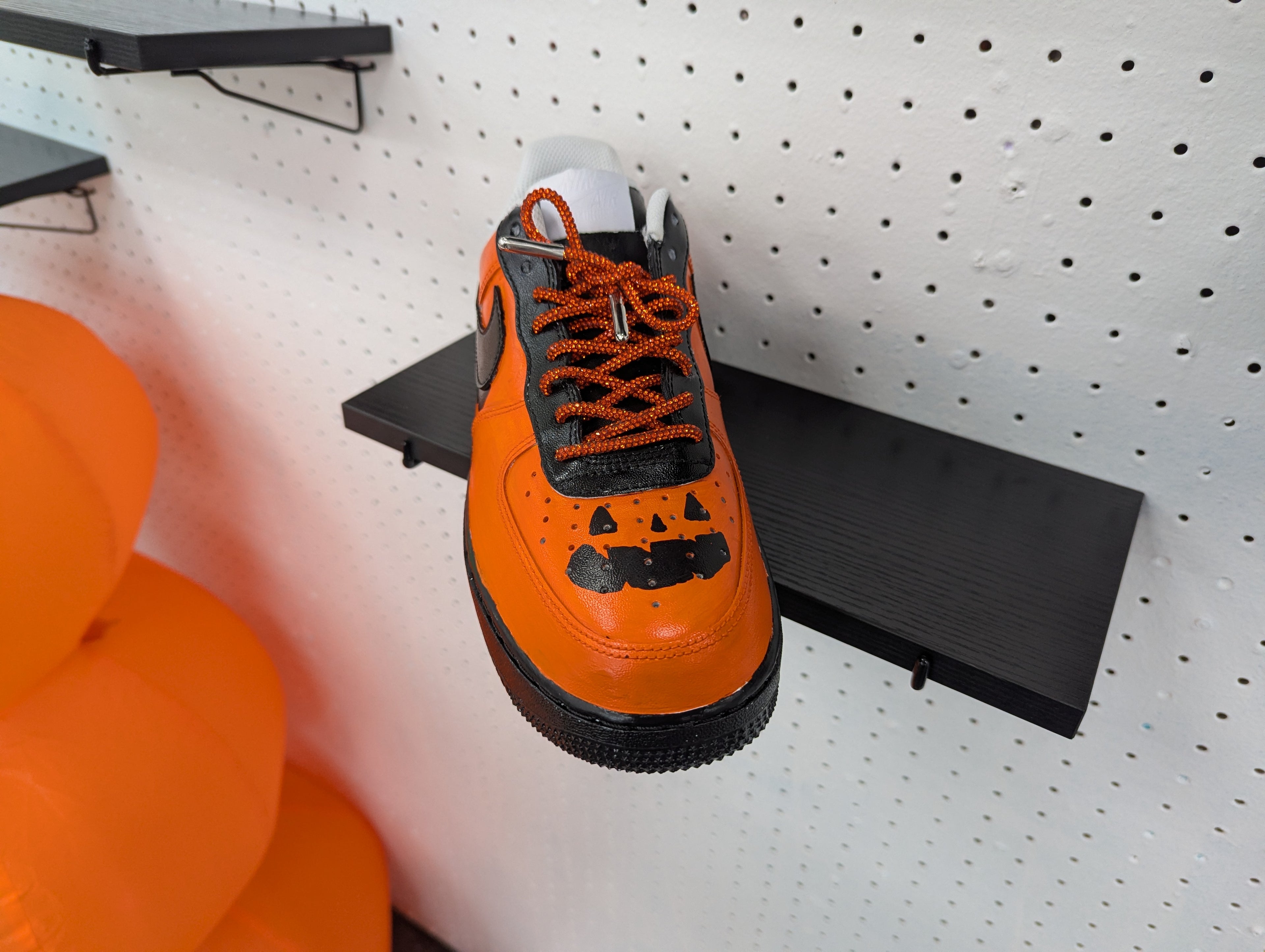 AIR FORCE 1 LOW HALLOWEEN