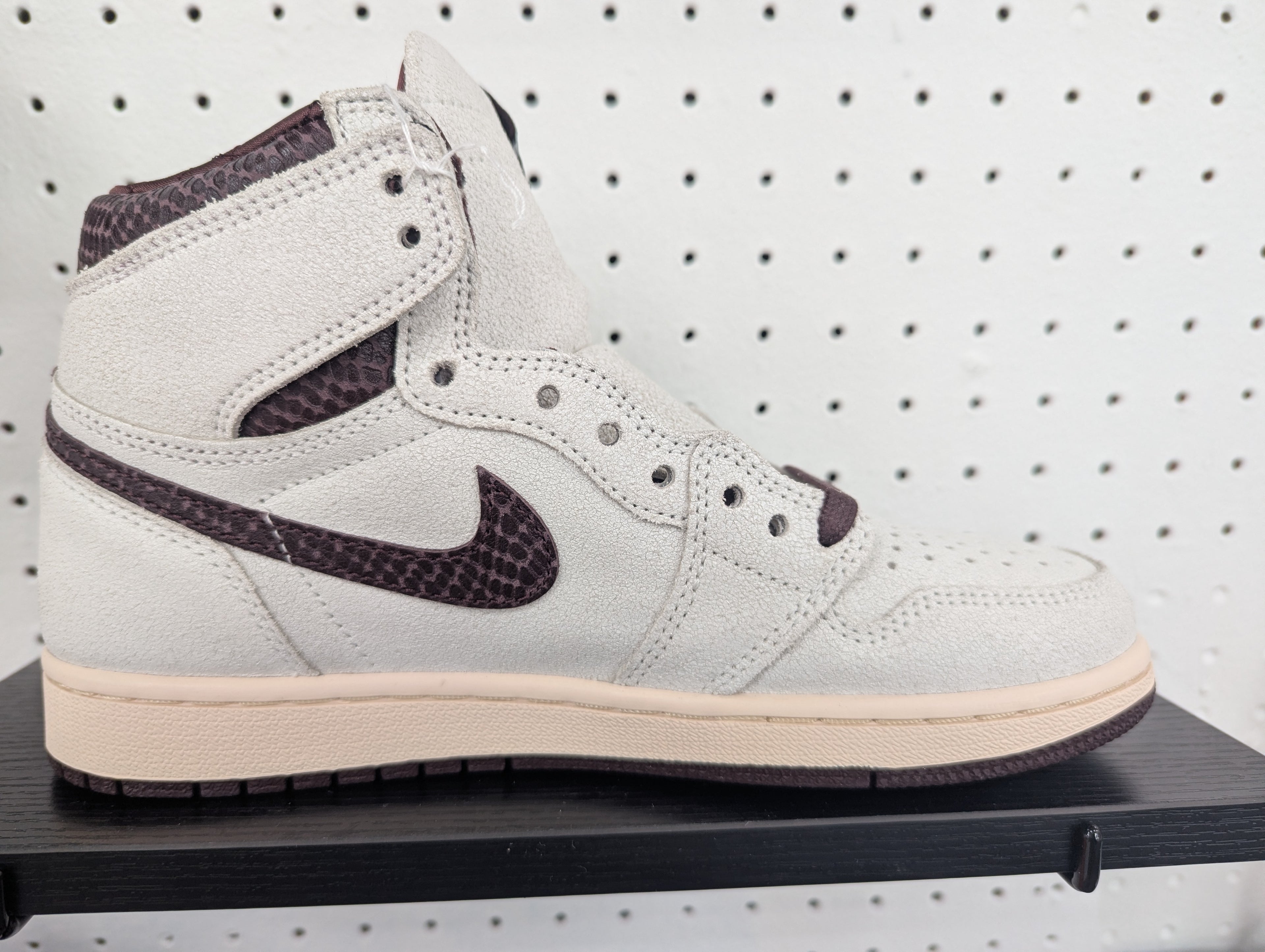 Air Jordan 1 retro high OG- A Ma Maniere